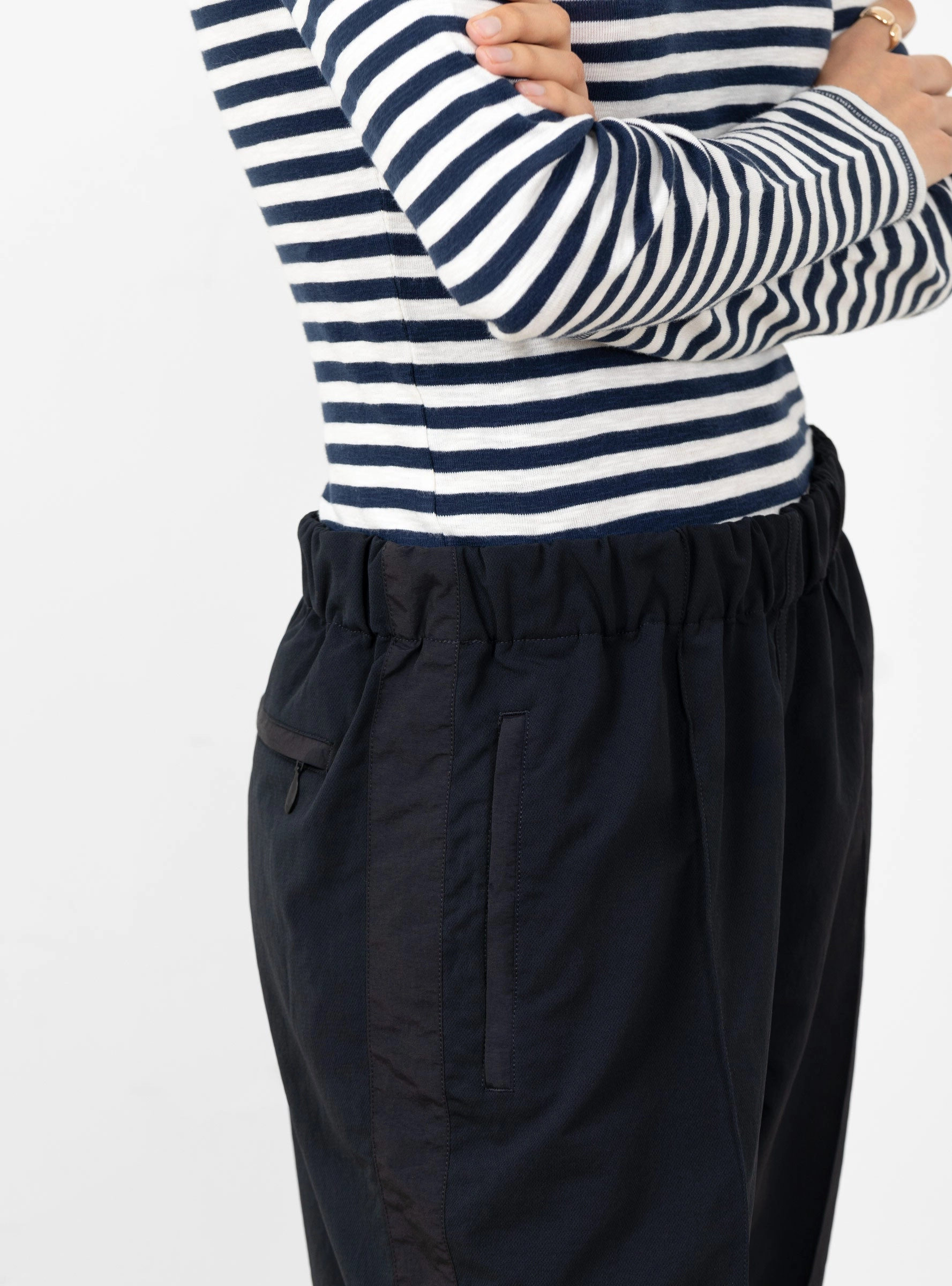ALPHADRY Cropped Pants Black