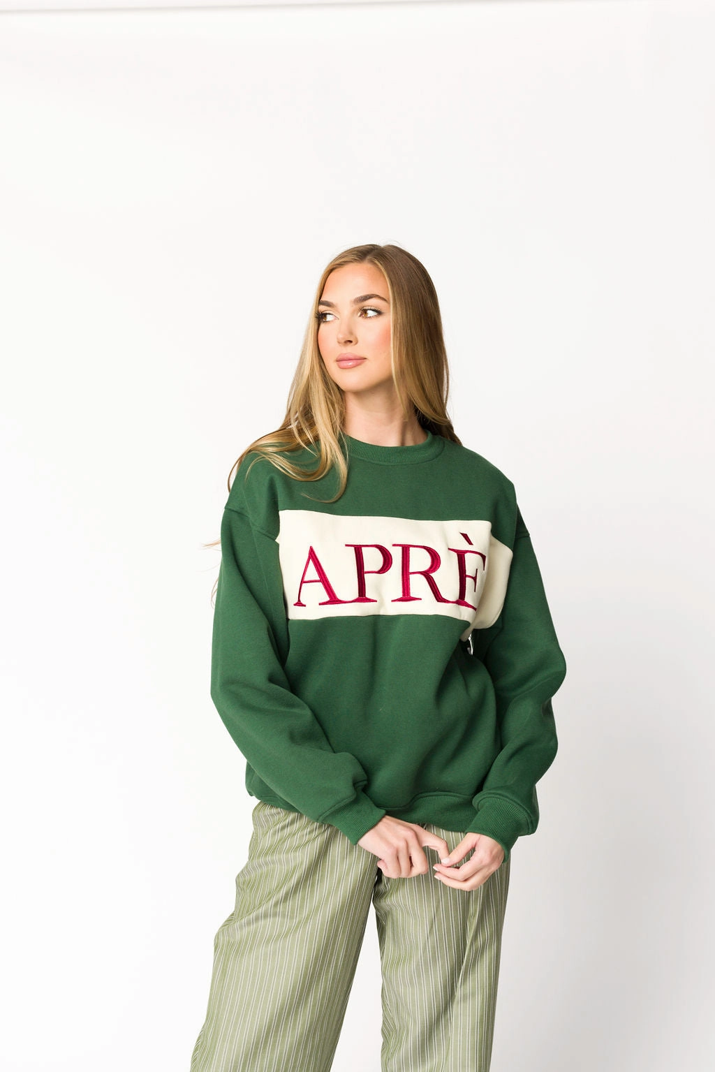 Après Colorblocked Crewneck in Pine Green