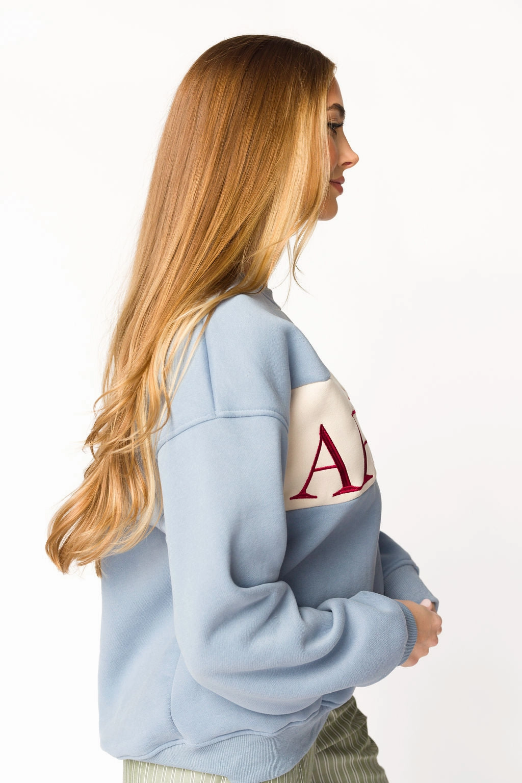 Après Colorblocked Crewneck in Stone Blue