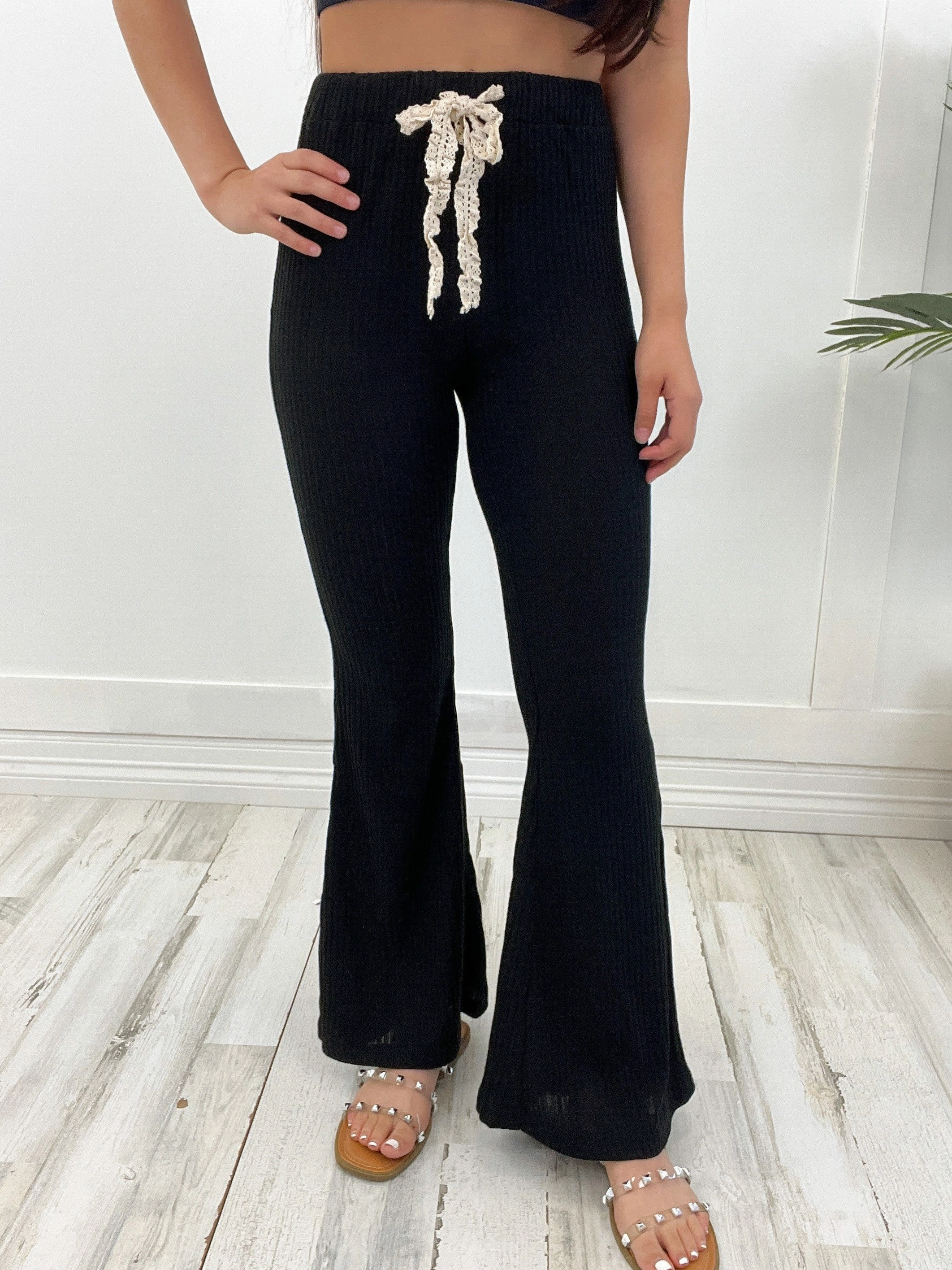 Elastic Waist Band Pants
