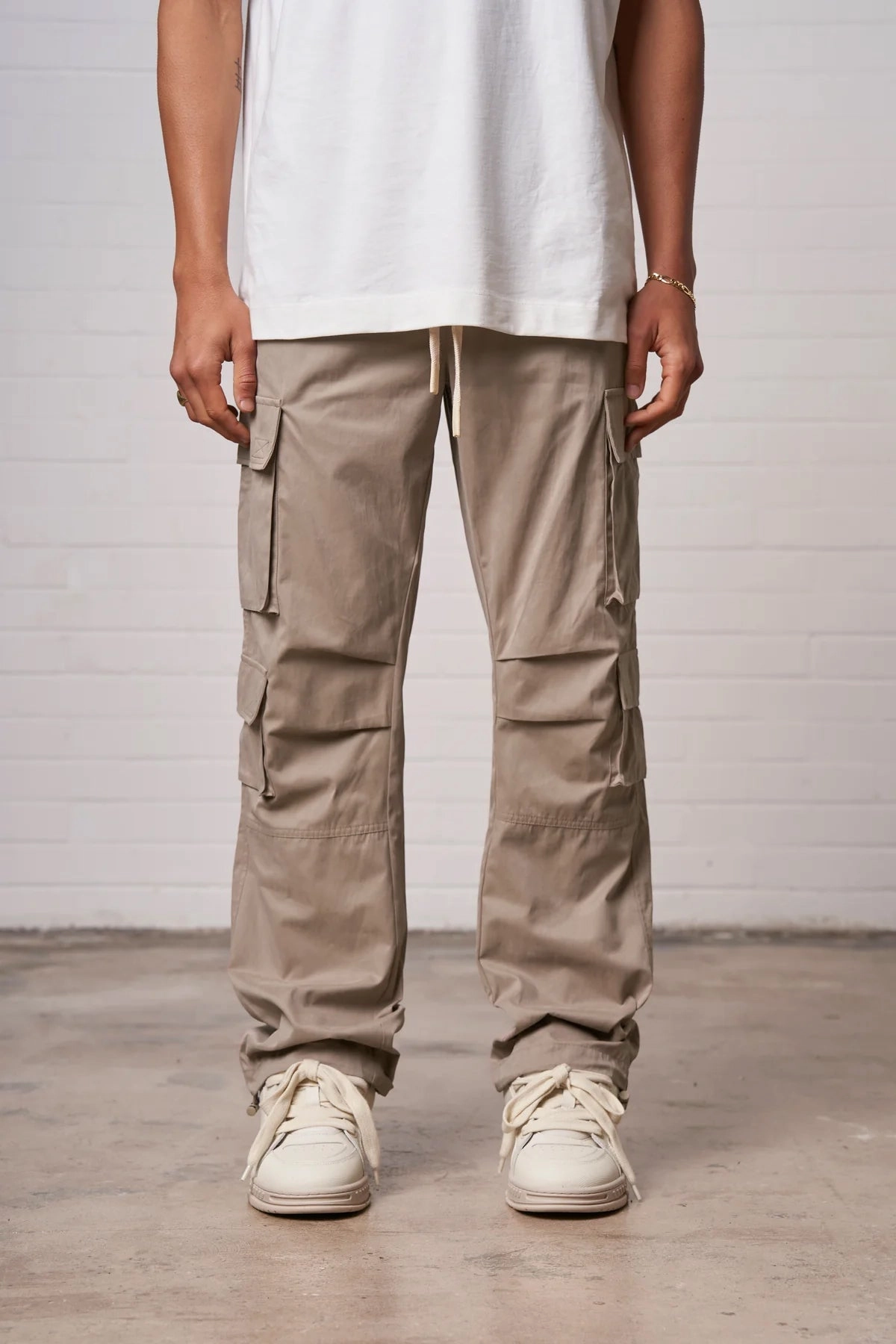 ESSENTIALS CARGO PANT - BEIGE