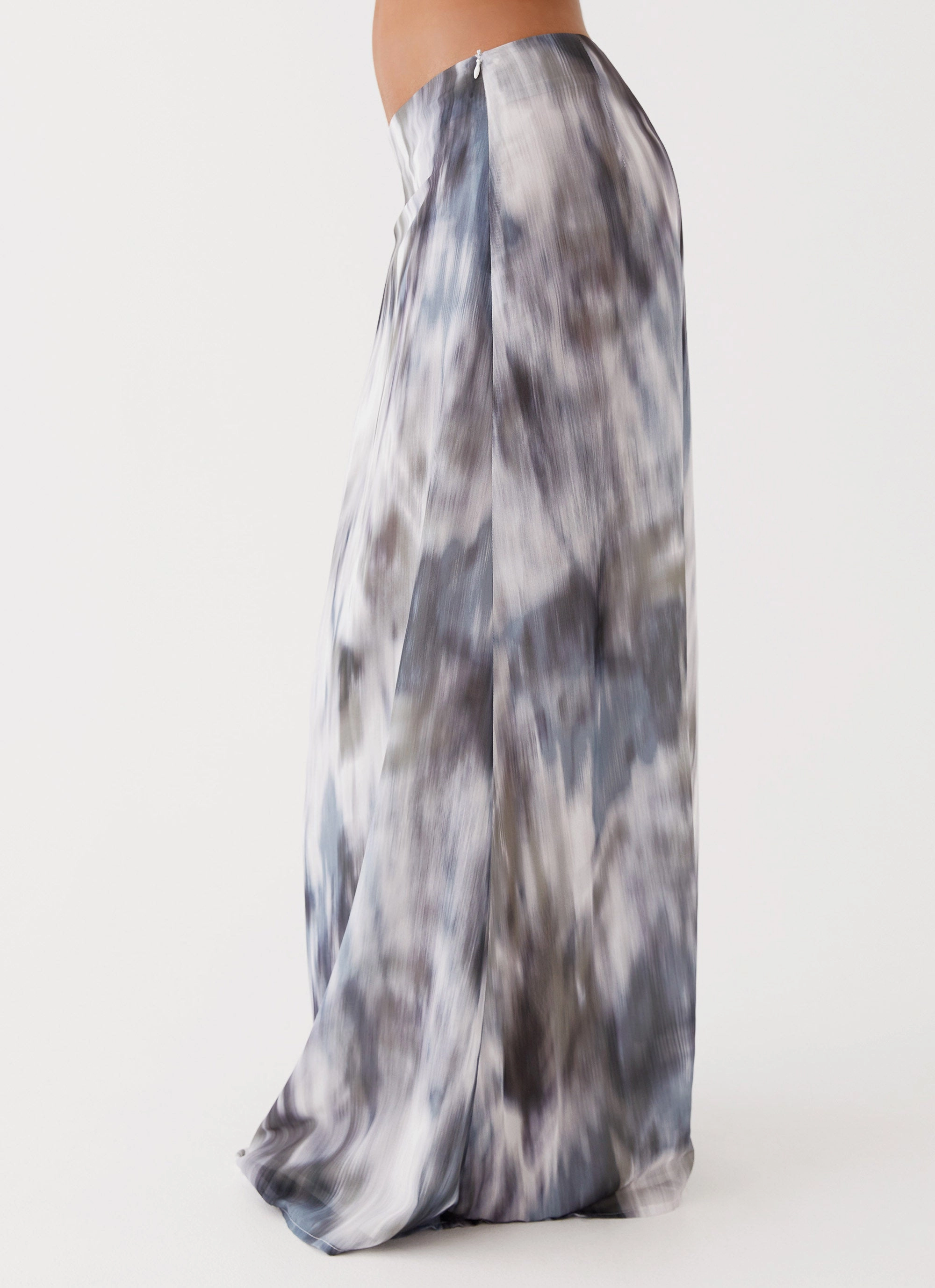 Fight The Feeling Low Rise Maxi Skirt - Gloom