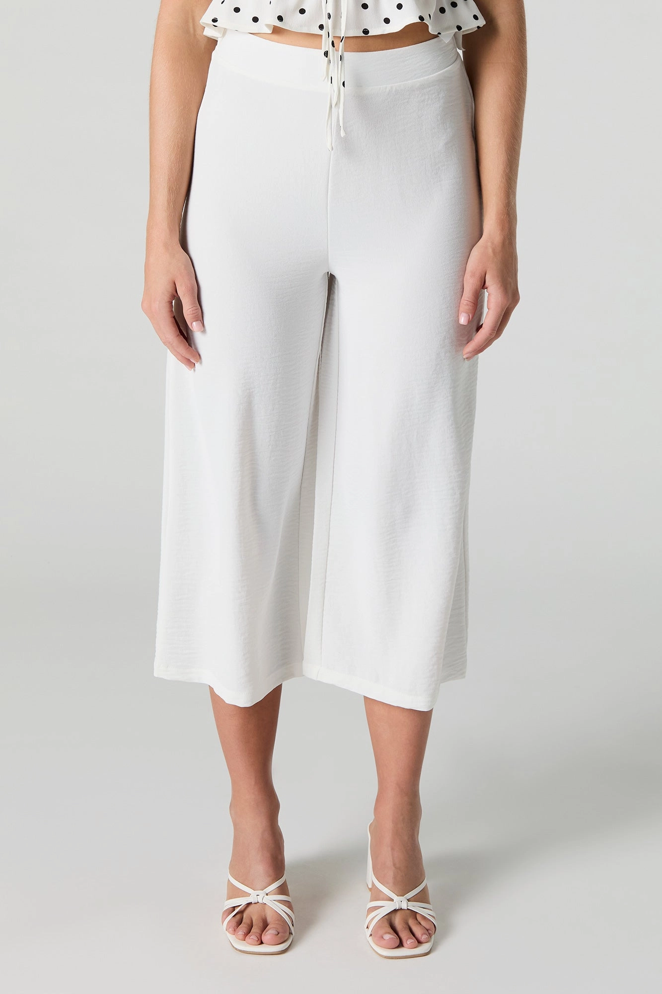 Flowy Wide Leg Capri