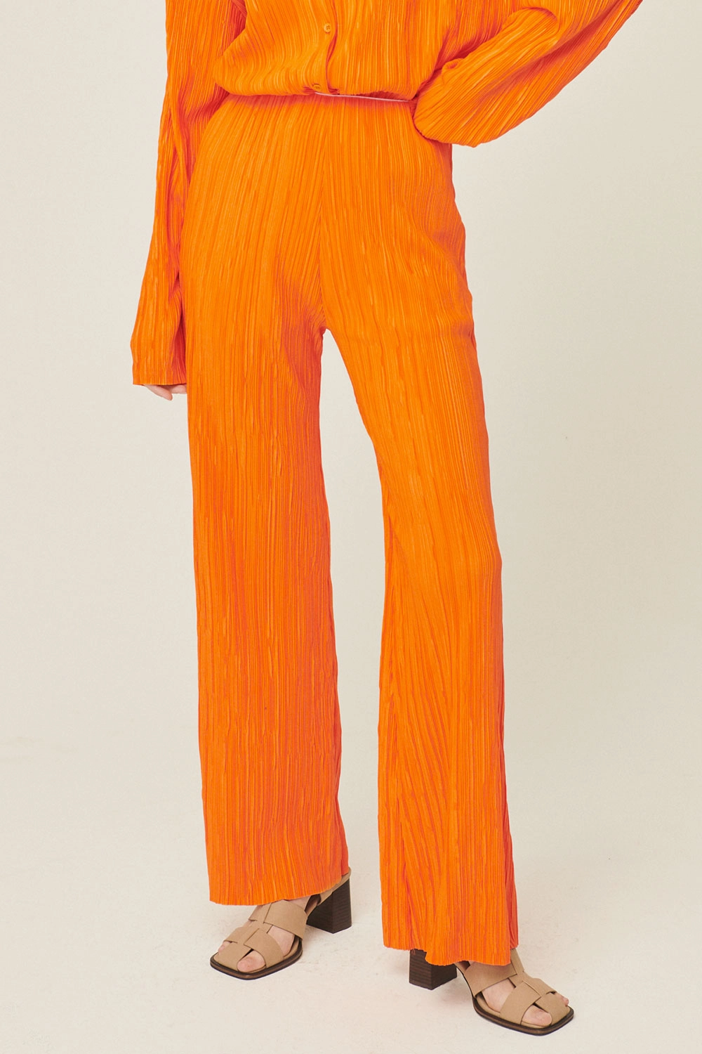 Maria Flared Leg Plisse Pants
