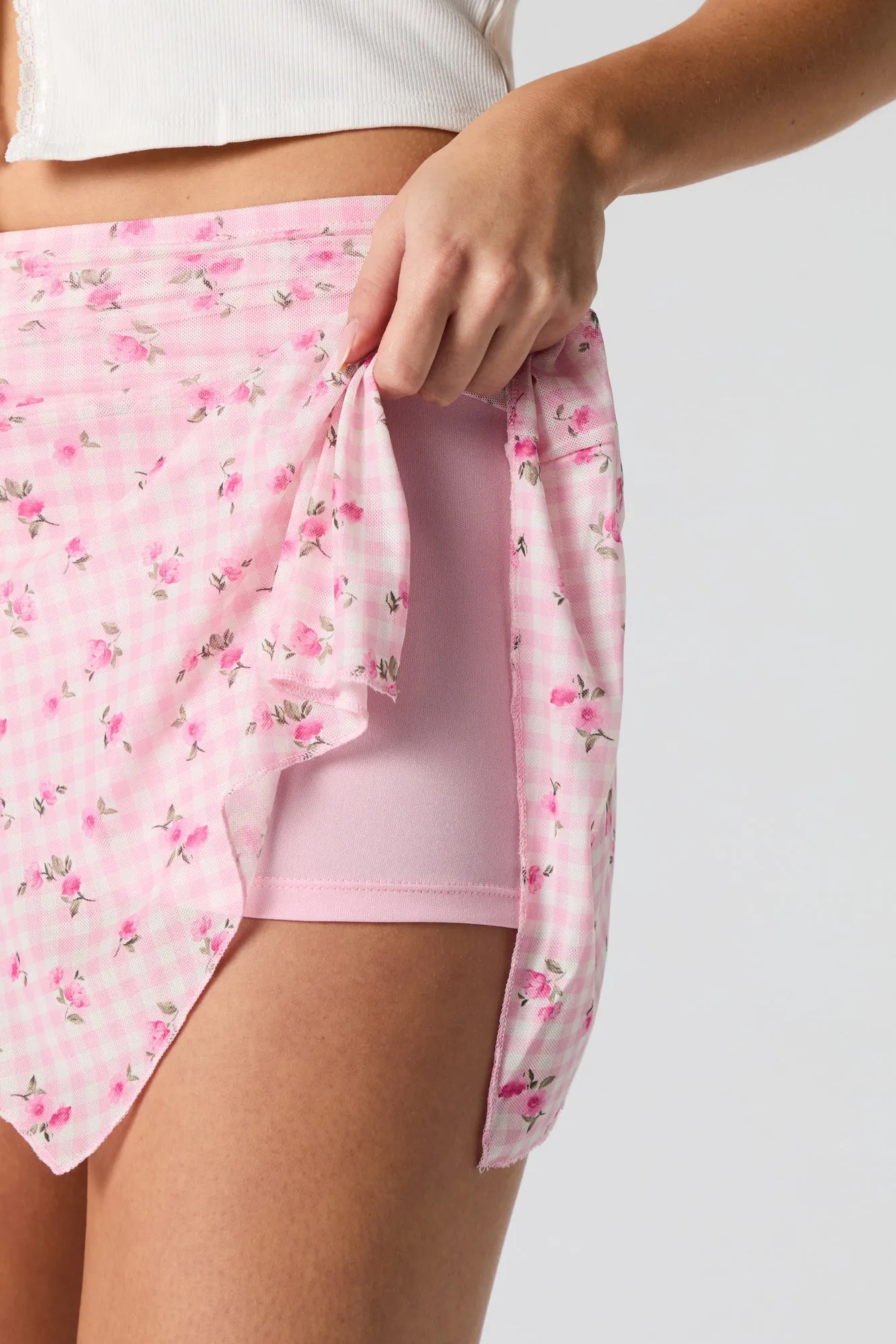 Minijupe-short asymétrique en filet