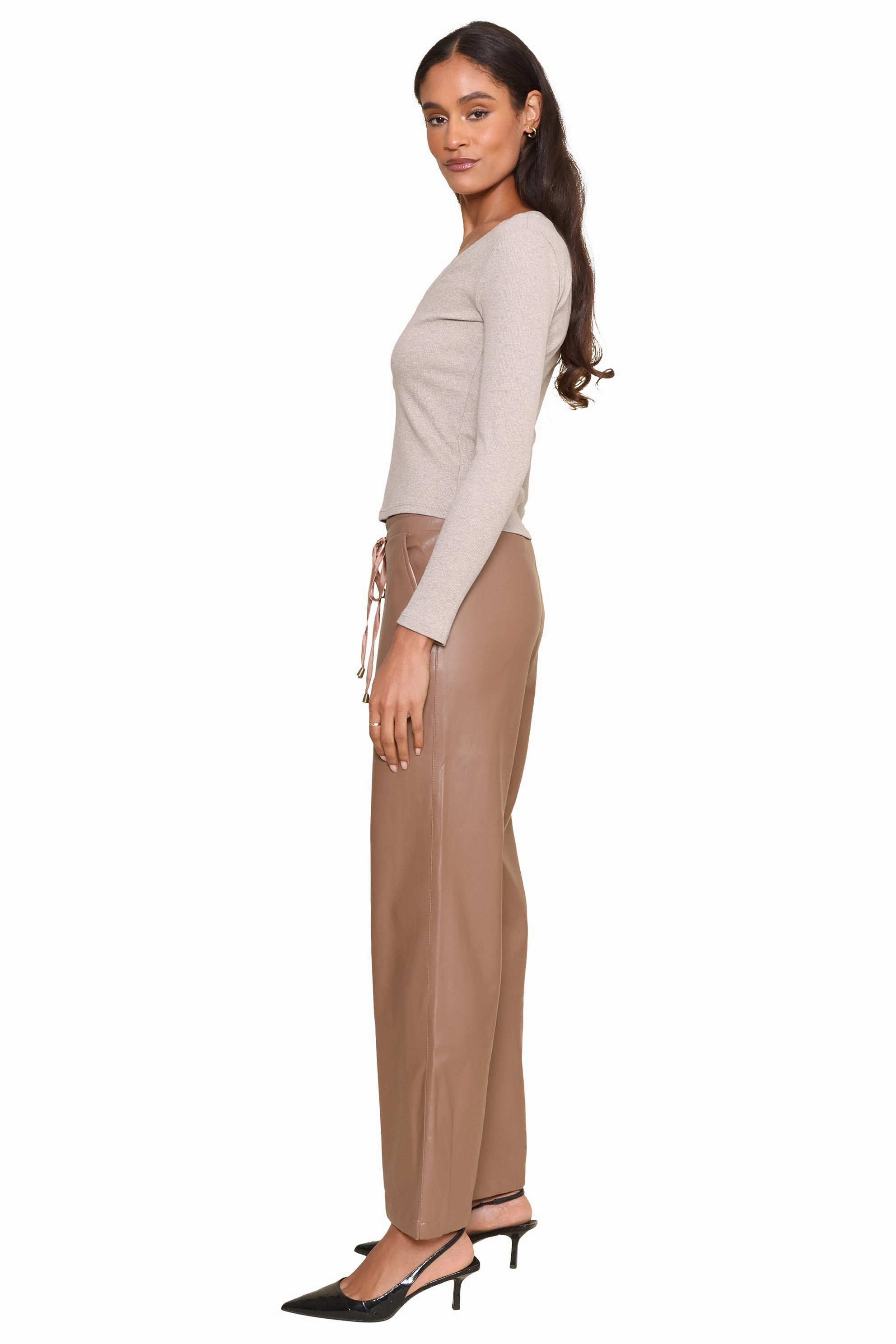 Neida Pant