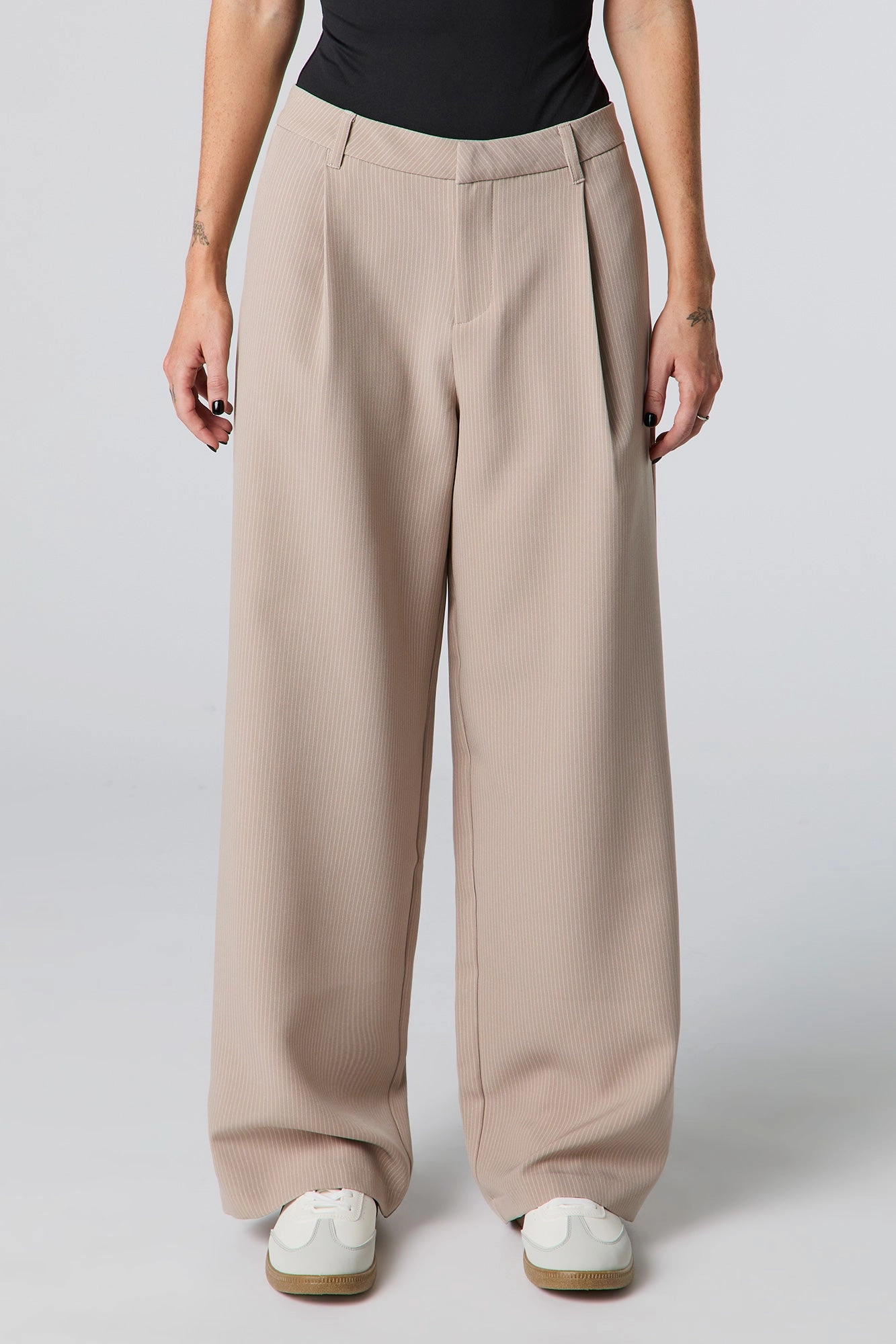 Pantalon habillé baggy à taille basse