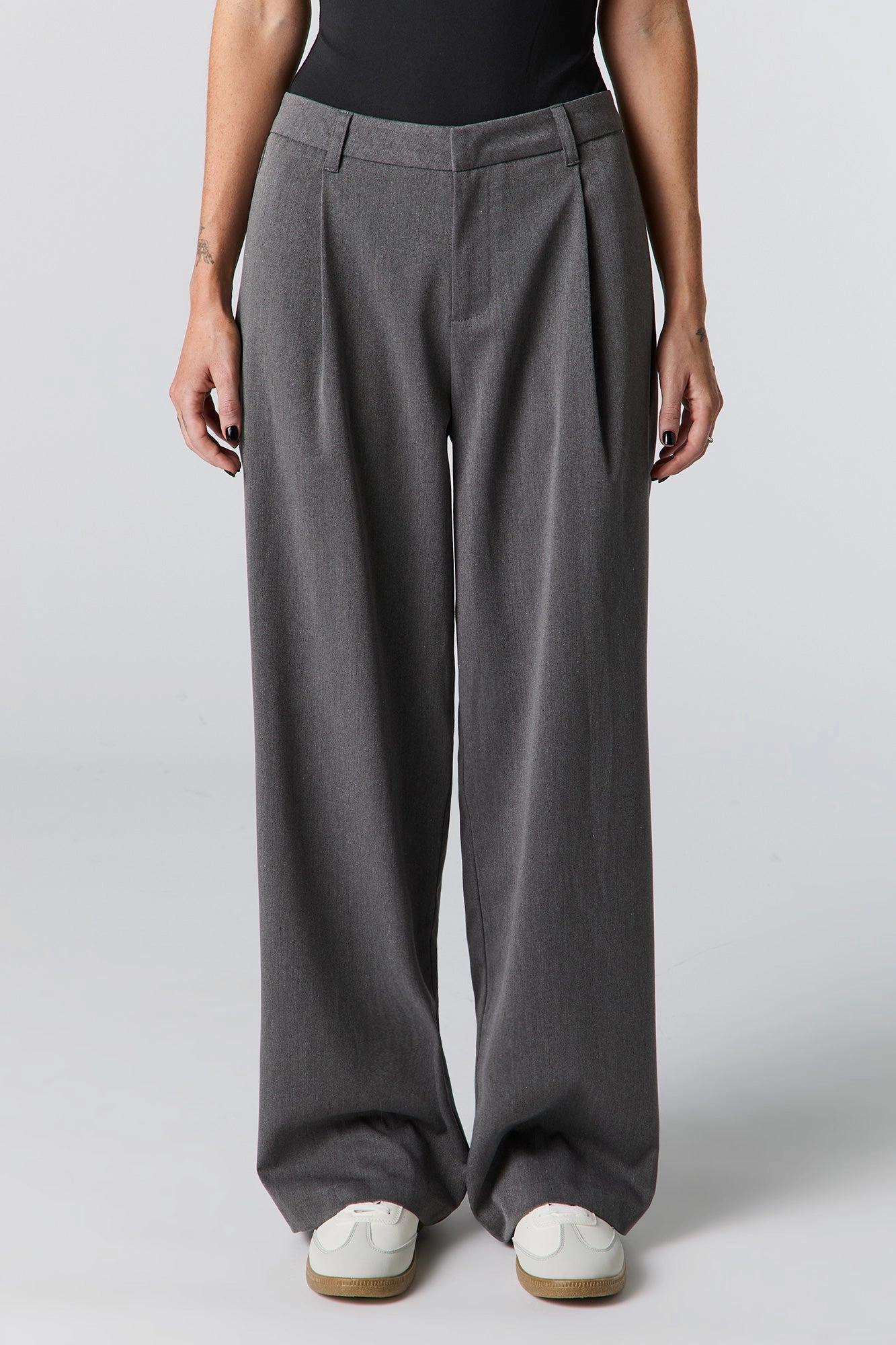 Pantalon habillé baggy à taille basse