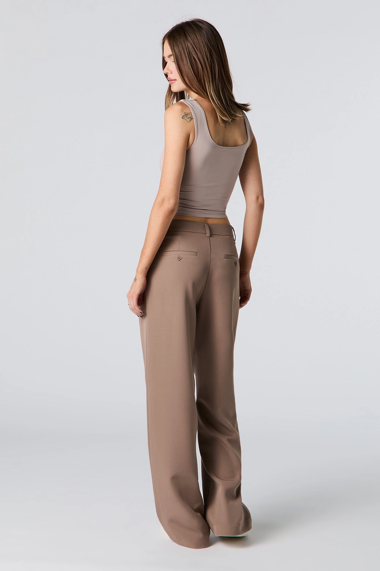 Pantalon habillé plissé à jambe large