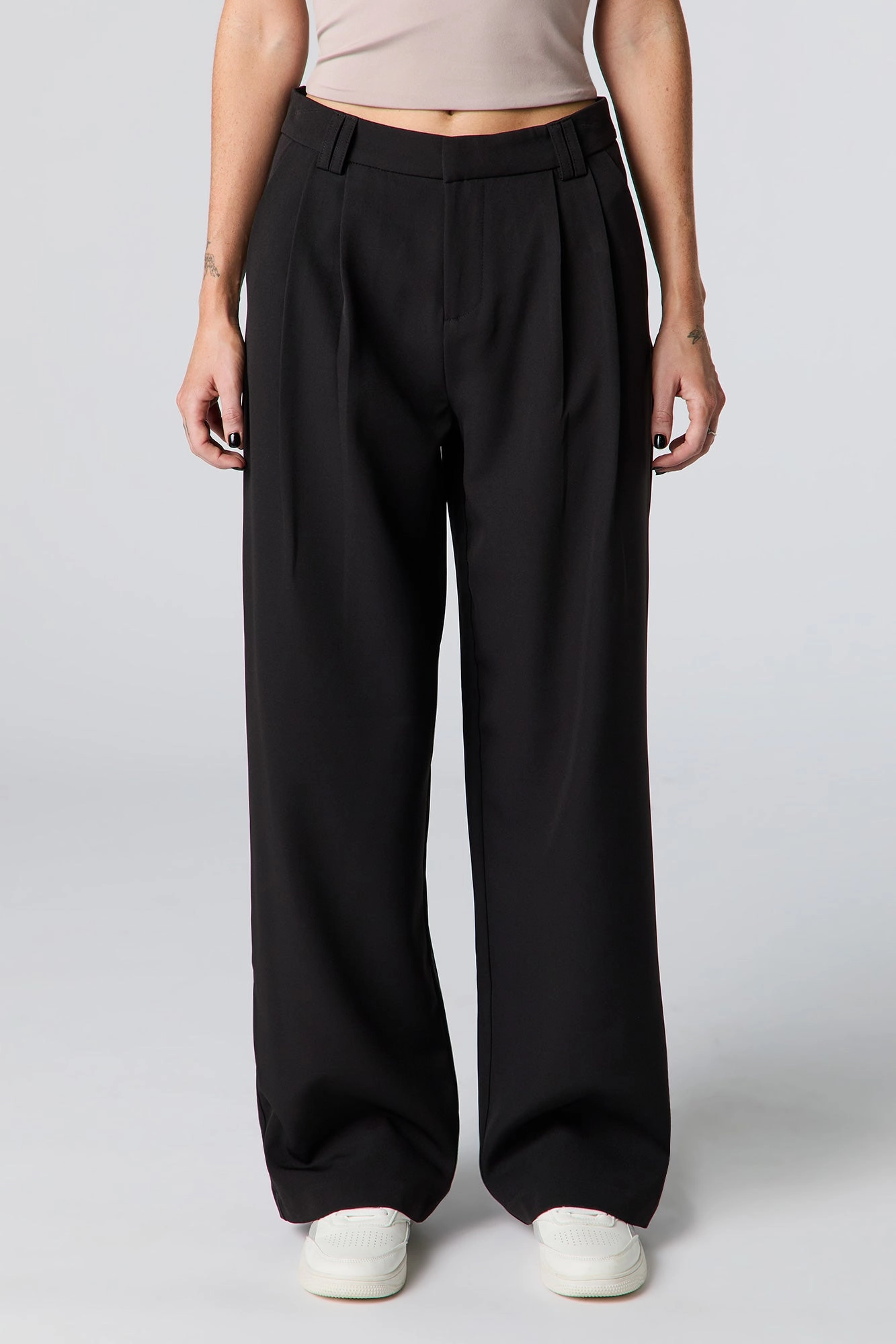 Pantalon habillé plissé à jambe large