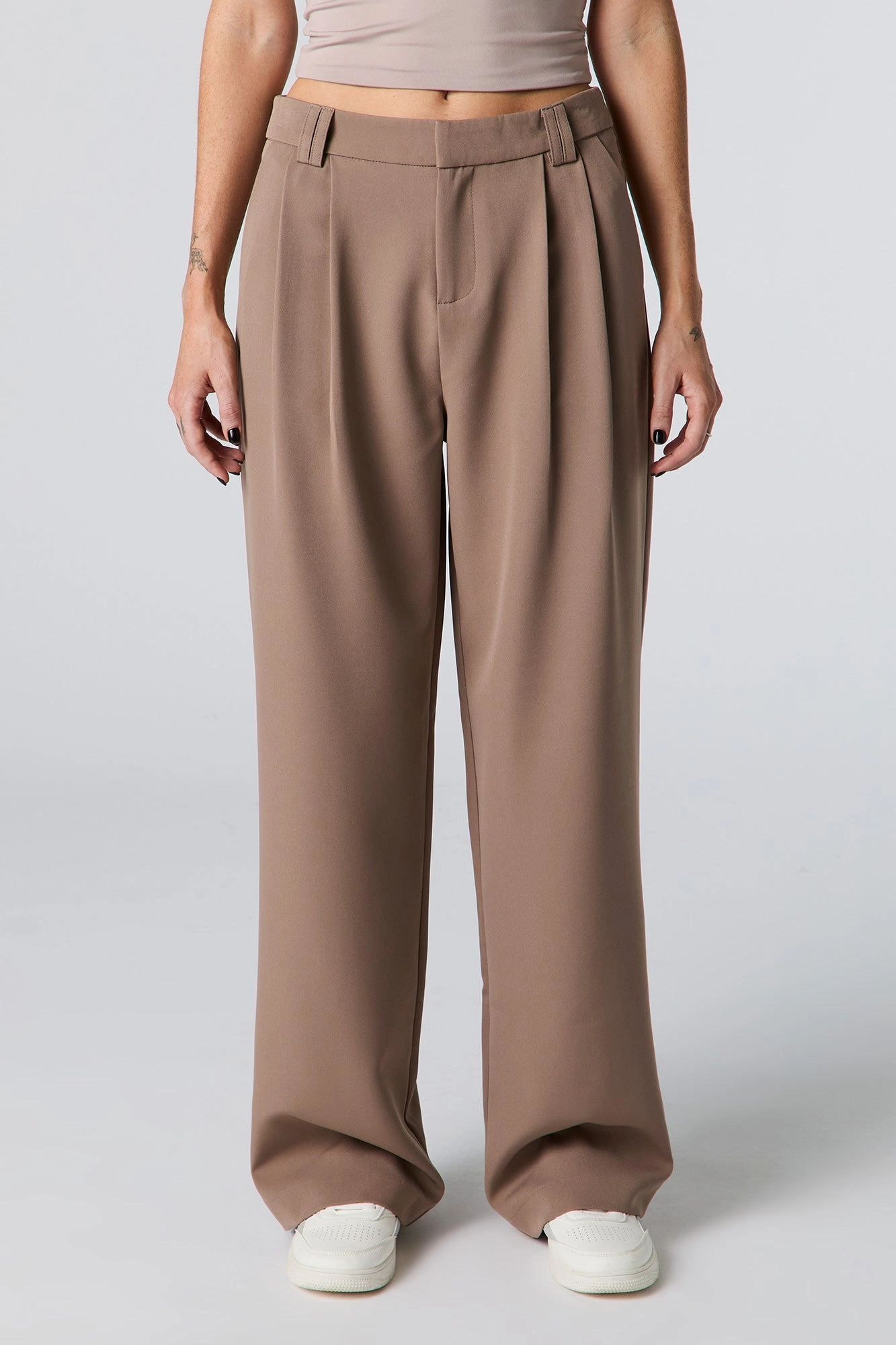 Pantalon habillé plissé à jambe large