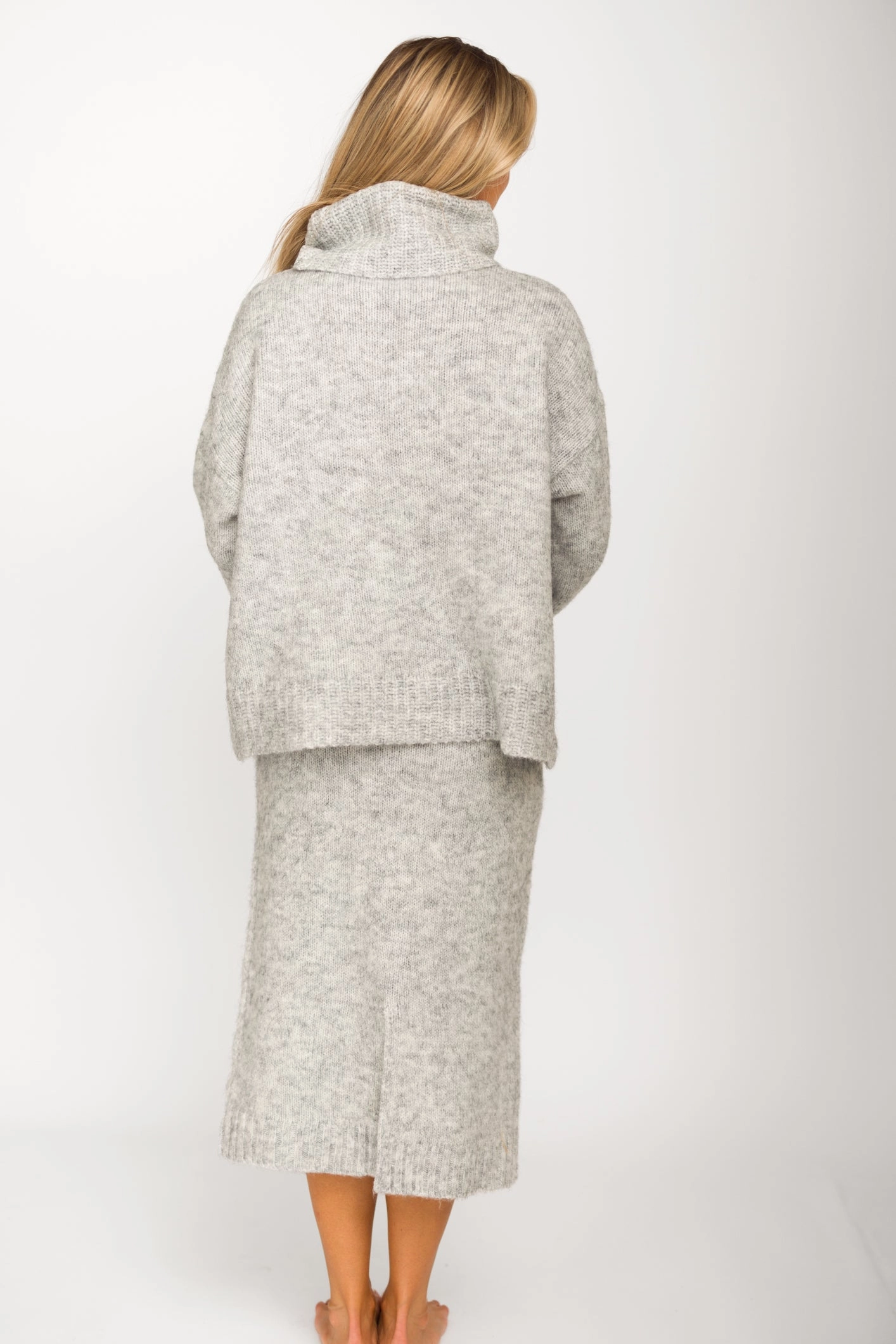 Robyn Knit Skirt in Heather Grey - Bump Friendly