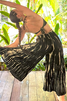 Thalia Pants in Lightning