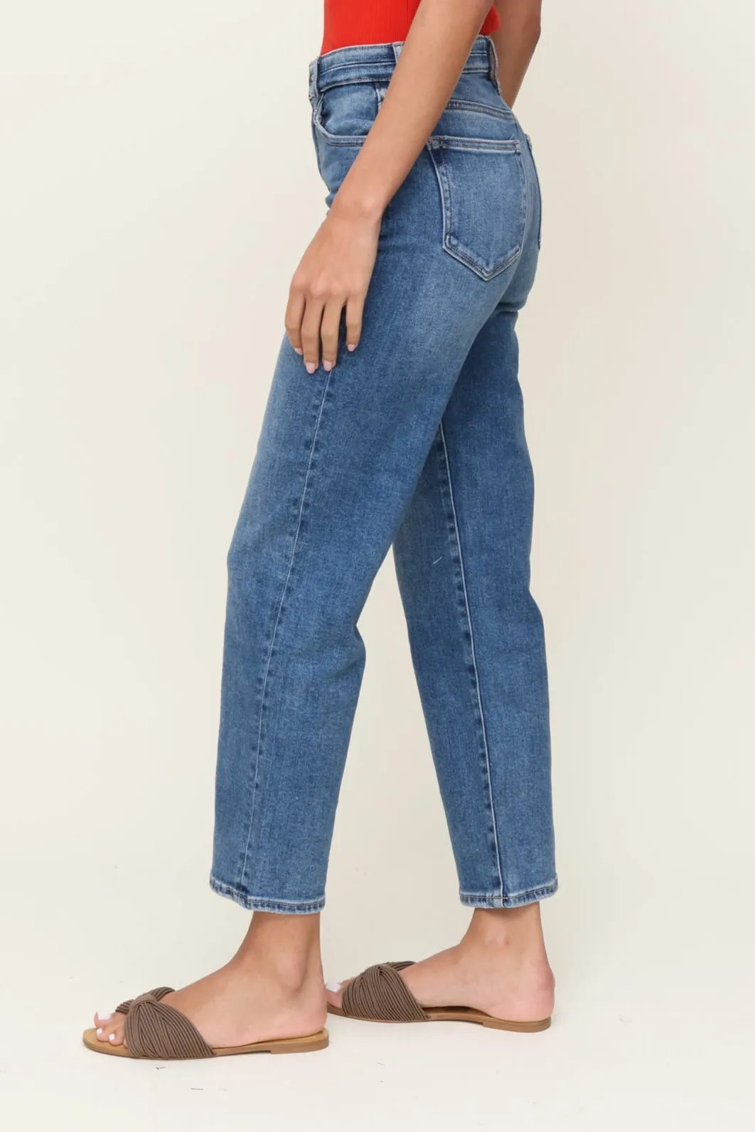 Tracey Crop Relaxed Straight