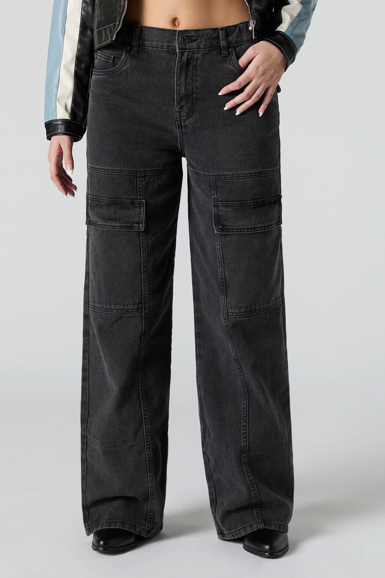 Wide Leg Cargo Jean