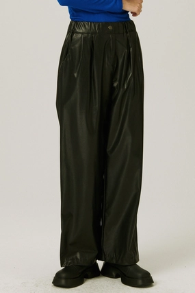 Wilder Pleather Pants